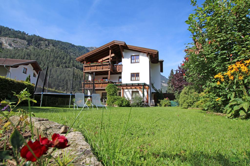 Apart Raetia Apartamento Pfunds Exterior foto