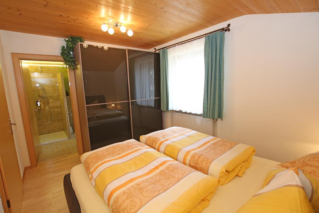 Apart Raetia Apartamento Pfunds Exterior foto